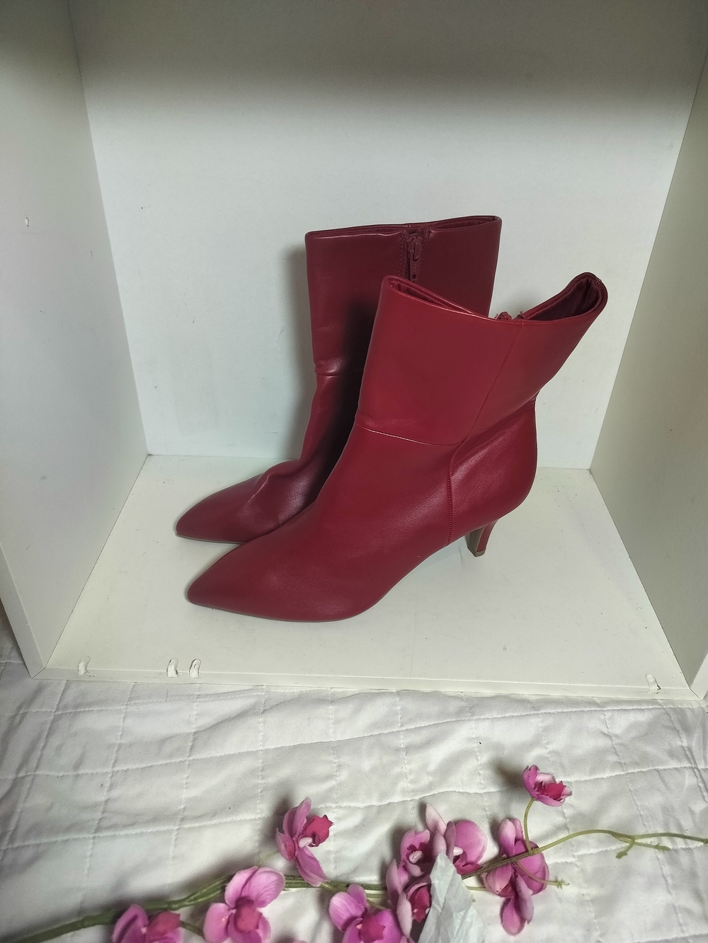Dolce Vita Burgundy Pointed Toe Ankle Booties - Picture 5 of 5